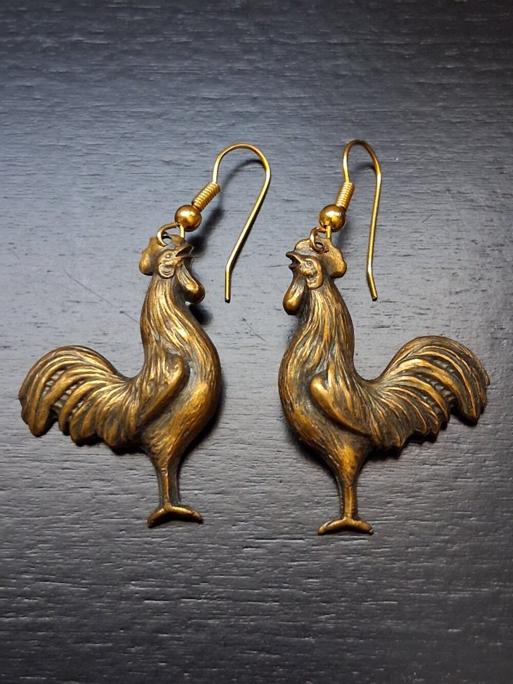 Vintage style antique metal rooster dangling Earrings.